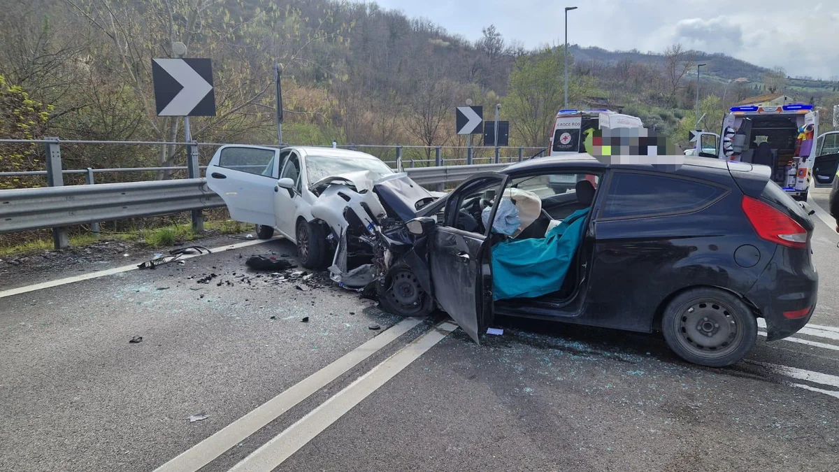 FOTO | Tragico frontale sul Lotto Zero, perde la vita un 38enne