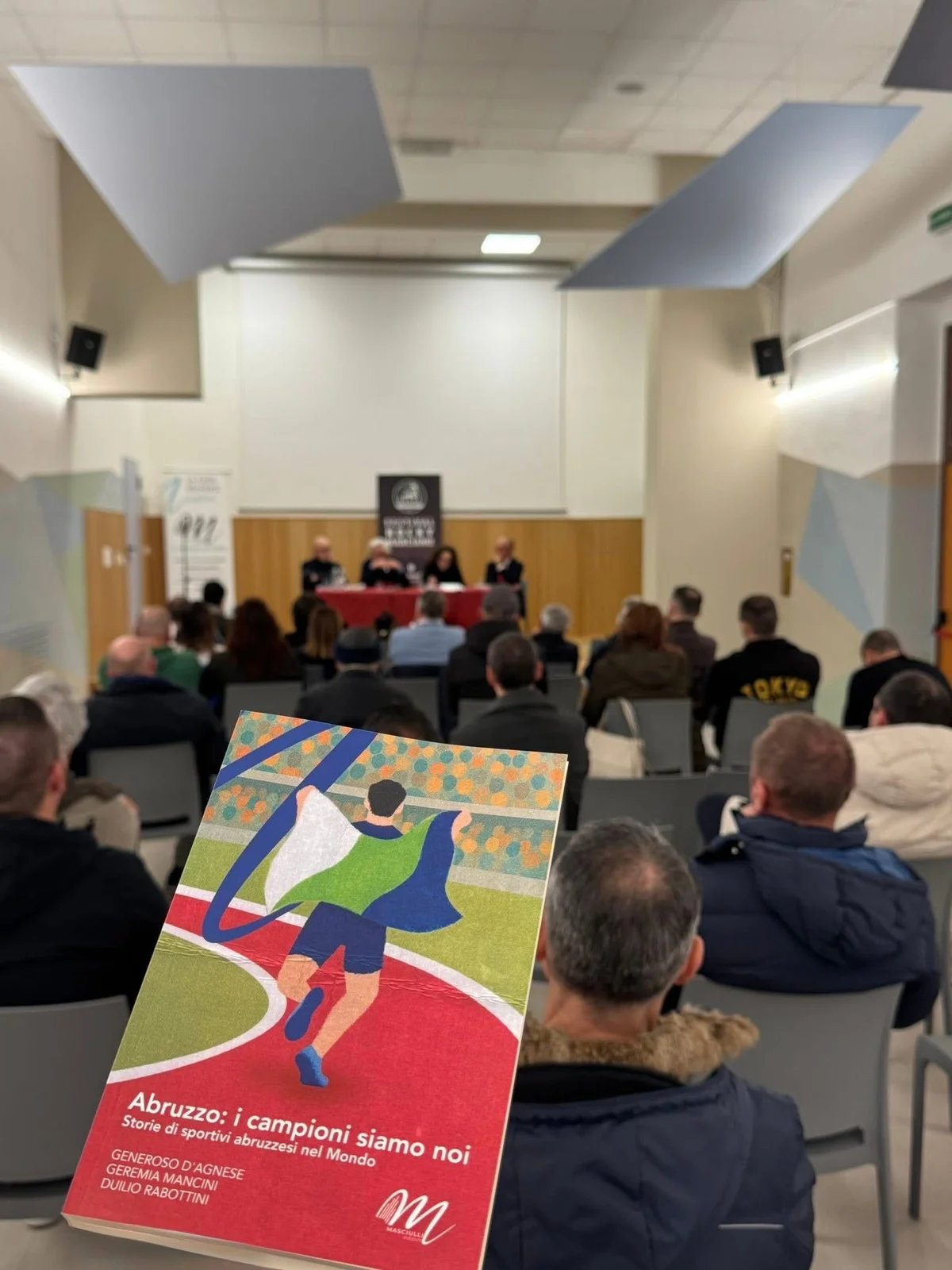 Lo sport abruzzese protagonista a Teramo: presentazione del libro "Abruzzo: i campioni siamo noi"