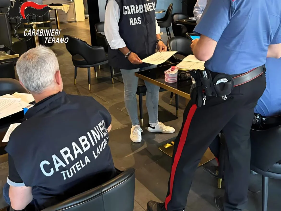 Carni in cattivo stato di conservazione: segnalato titolare di un'azienda agricola