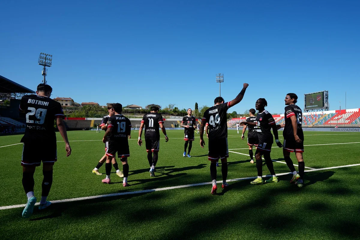 Calcio D/F, Teramo pari ad Ascoli (1-1): si replicherà tra sette giorni al Bonolis