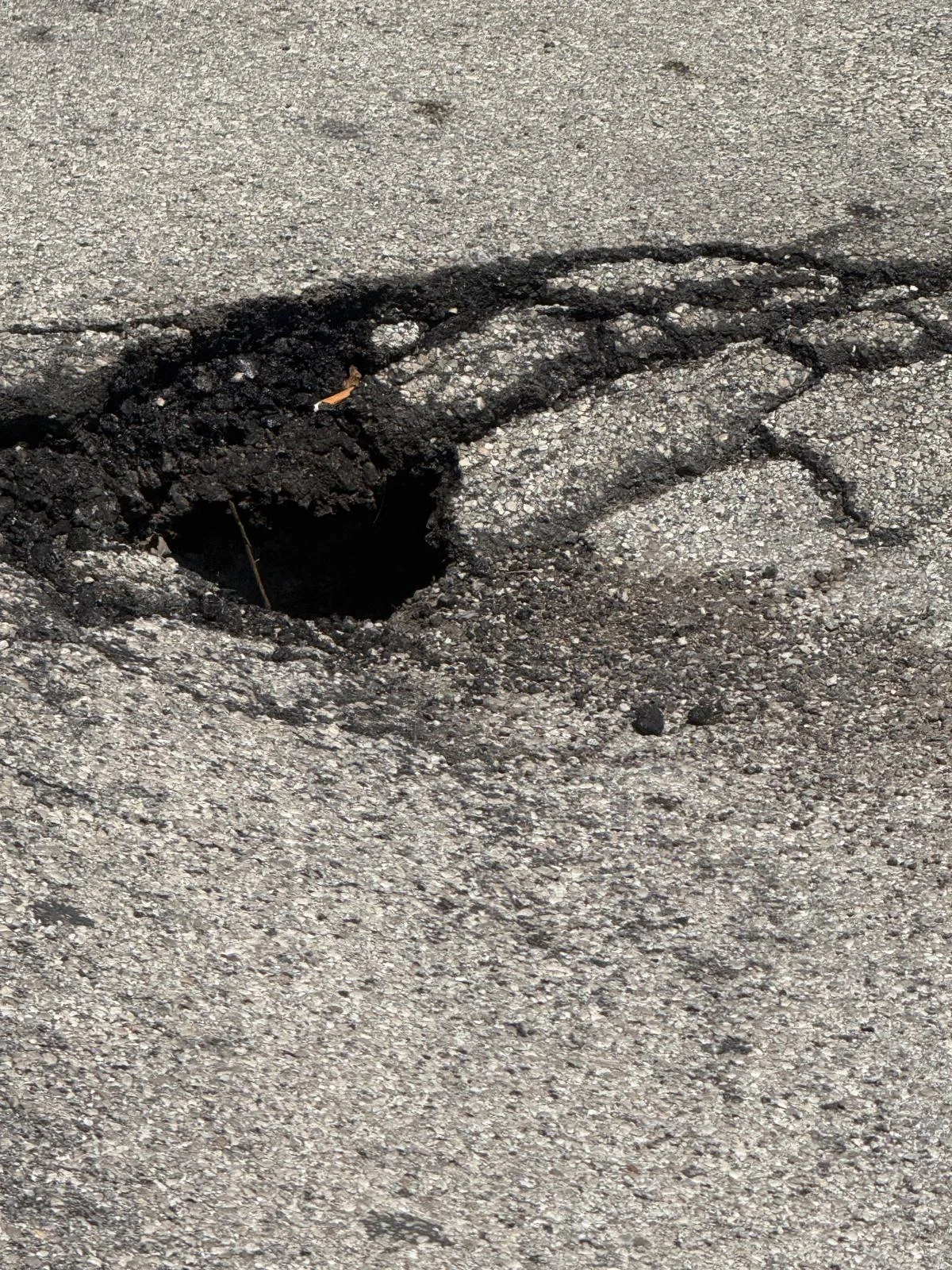 Smottamento in via San Marco a Teramo: rimpallo di interventi, ma il Ruzzo c'è. Il Comune batte un colpo?
