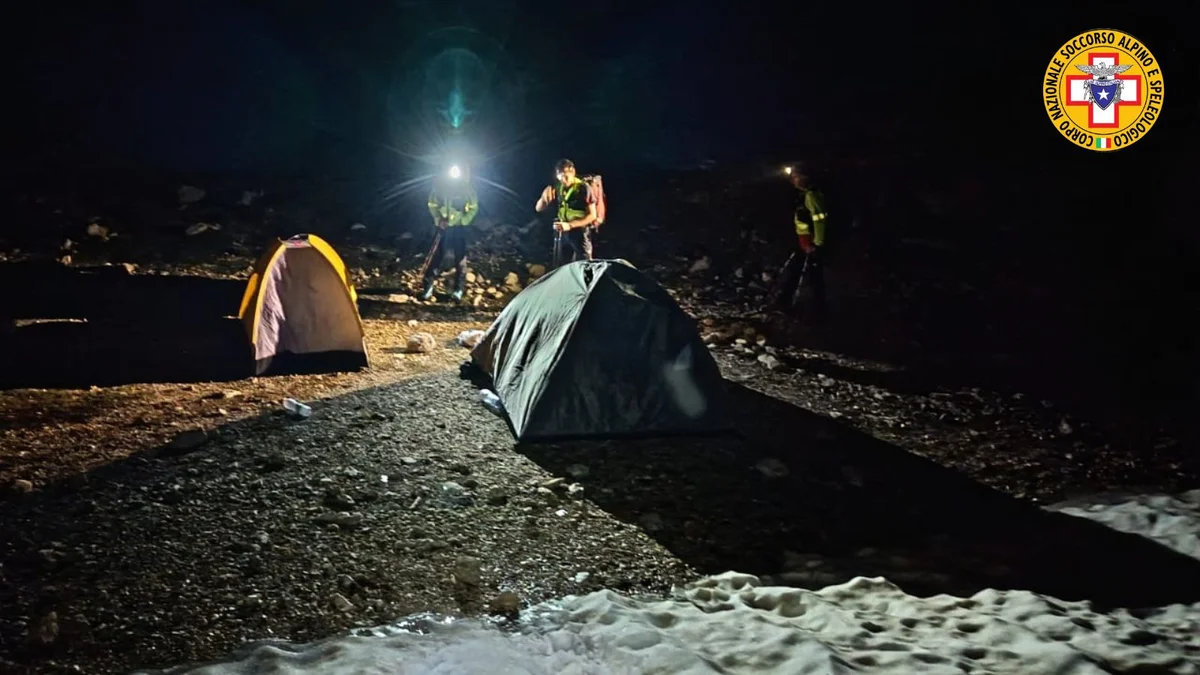 Escursionisti in difficoltà sul Gran Sasso per il maltempo: intervento notturno del Soccorso Alpino