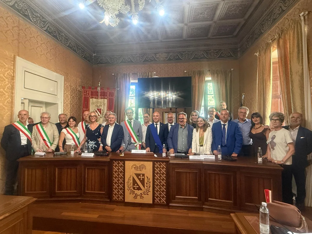 FOTO e VIDEO | Festa della Provincia di Teramo per i suoi 220 anni nel segno dell'informazione