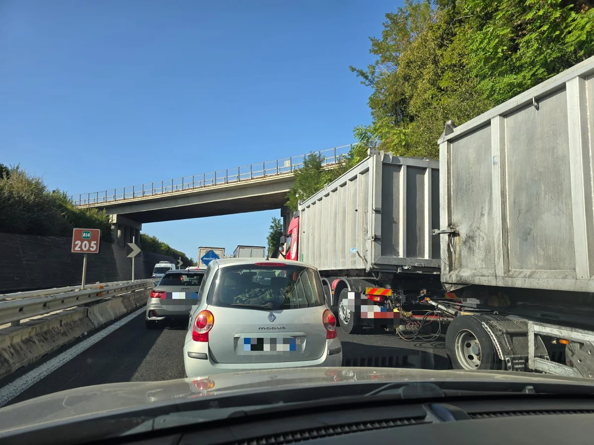 Tamponamento in A14, feriti lievi ma traffico in tilt: lunghe code nel tratto teramano
