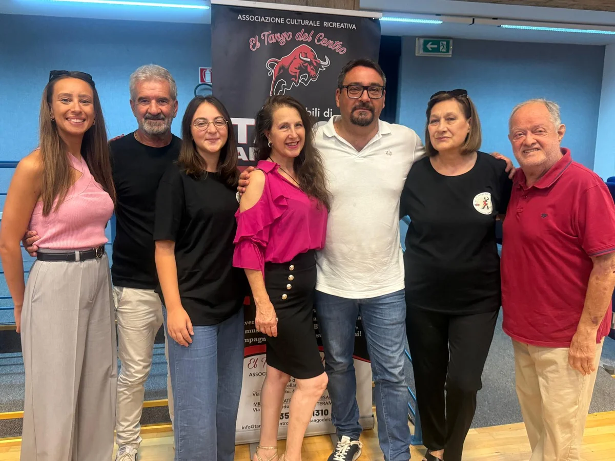 FOTO e VIDEO | "Sport sotto le stelle" grande festa a Teramo tra pace e campioni