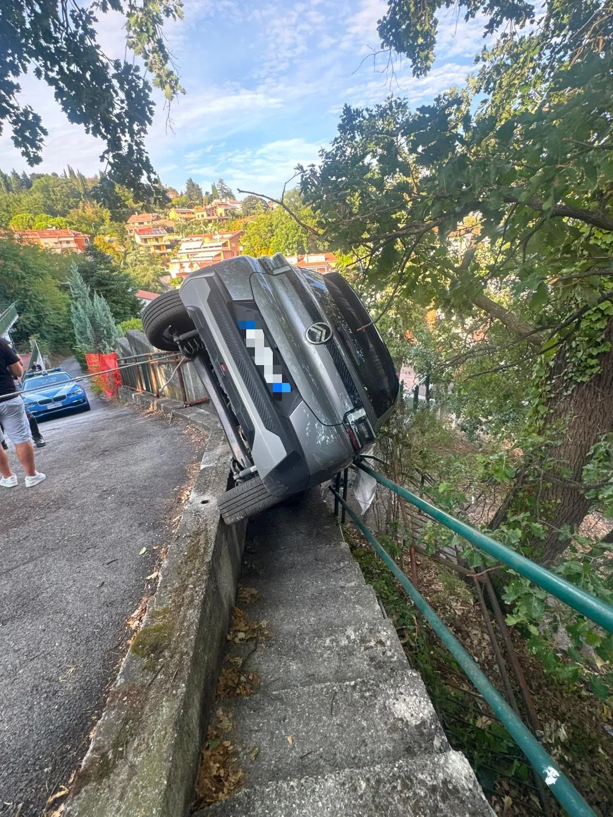 Teramo, doppio incidente a Fonte Baiano e a Colleminuccio: ciclista investito lungo viale Bovio