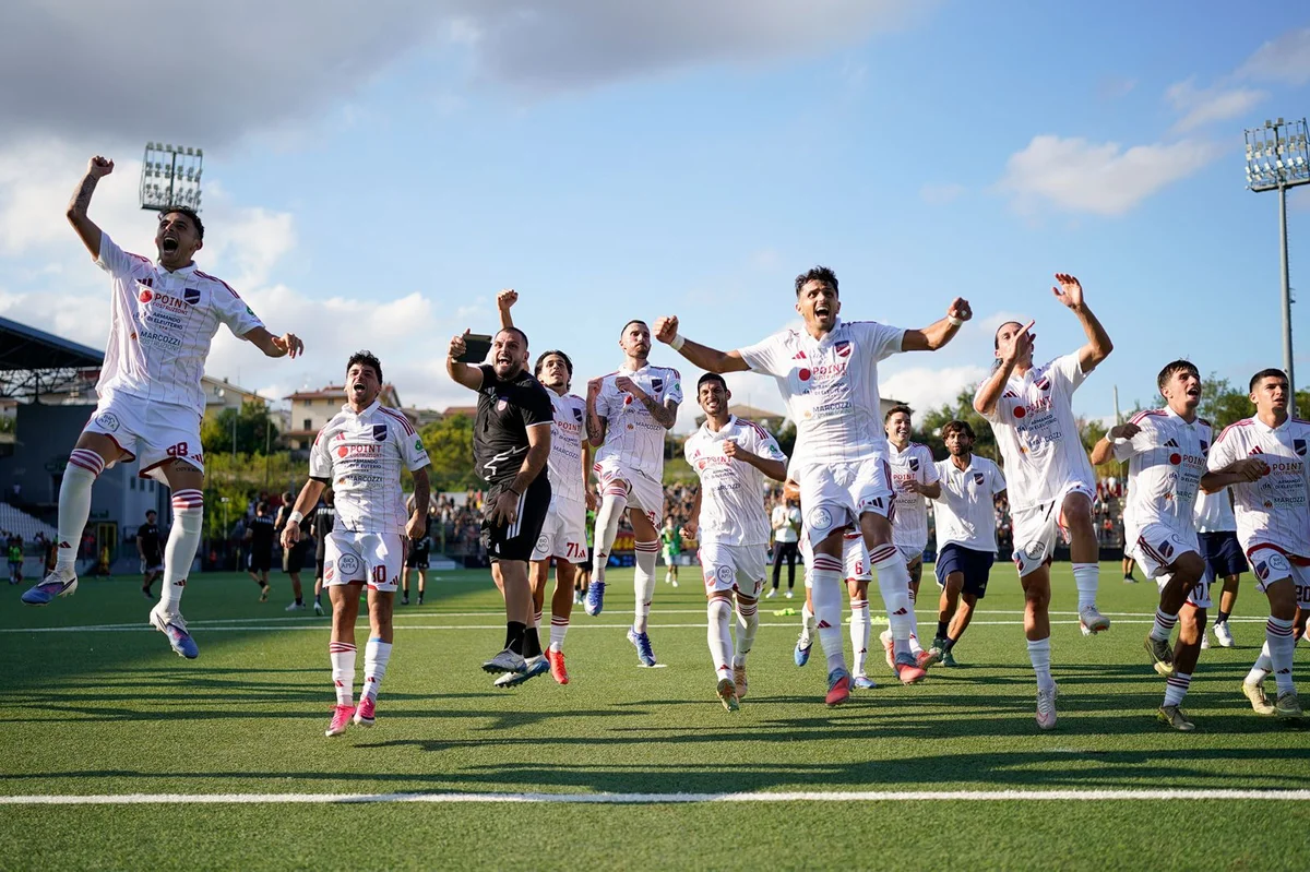 Calcio D/F, il derby al Teramo (3-2) oltre il risultato