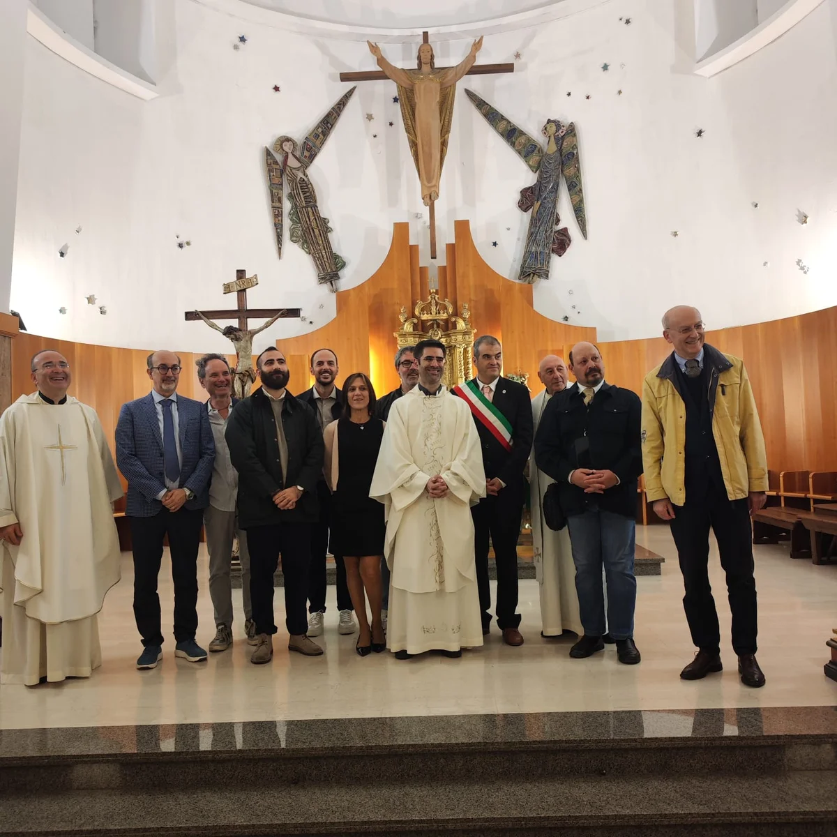 FOTO | Ancarano: partecipata l’inaugurazione del “Largo Don Tommaso Monti” nell’ambito della Settimana della Pace