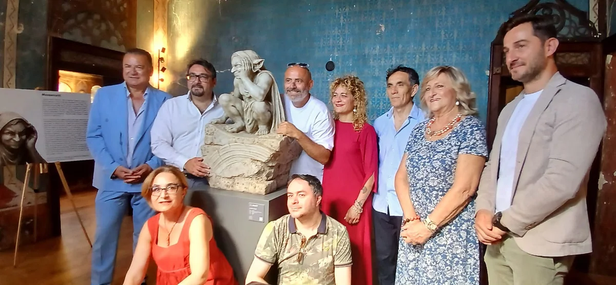 FOTO e VIDEO | Tra miti e supereroi Teramo diventa "Wonderland"