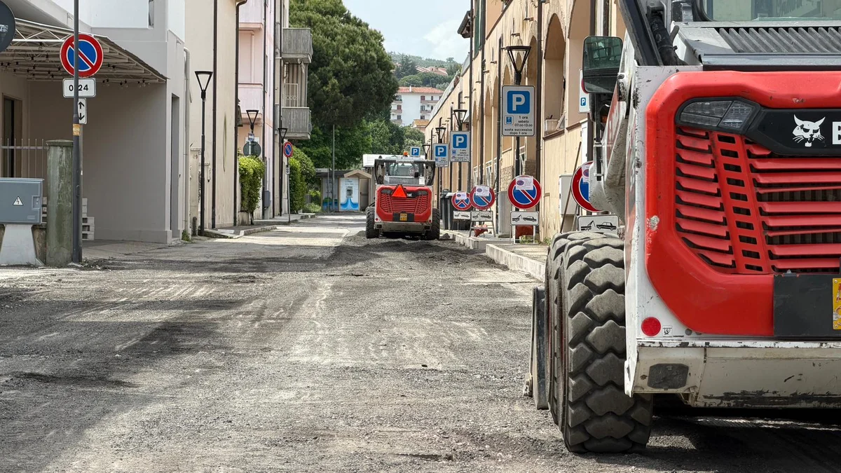 Strade e marciapiedi a Pineto, interventi in corso e nuovi cantieri in arrivo