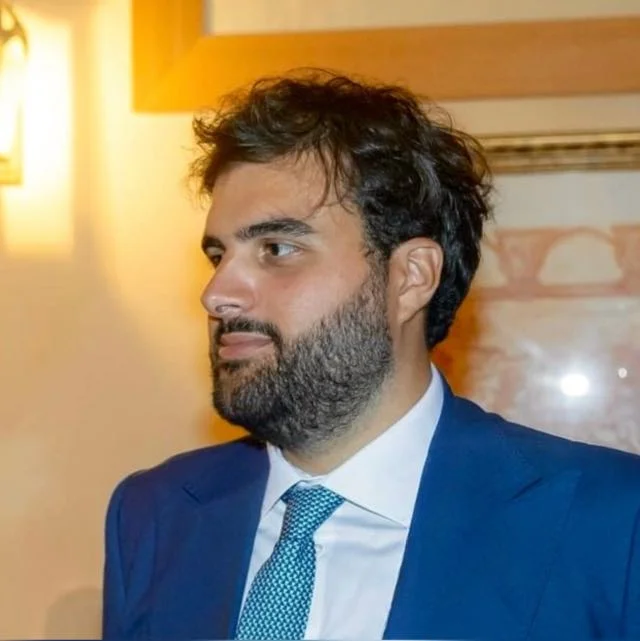 Fare per Roseto! condanna le scritte offensive contro il sindaco Nugnes